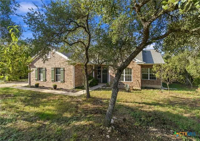 Photo 3 of Single family home for sale at 205 Homestead Rd, Kyle, TX 78640 | MLS# 627187 | Listing updated on 2026-10-07