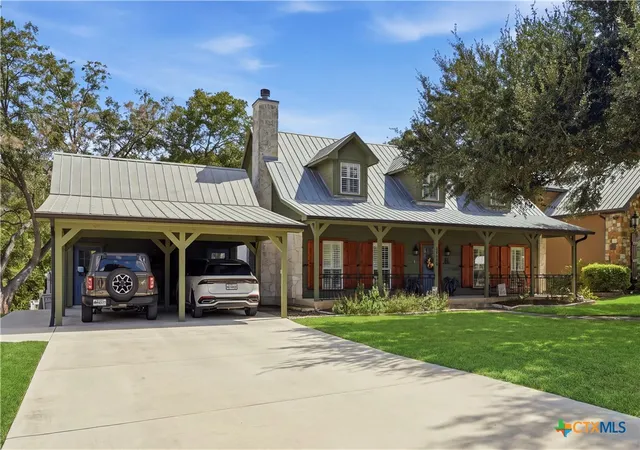 Photo 1 of Single family home for sale at 1735 Edgewater Fls, Canyon Lake, TX 78133 | MLS# 627074 | Listing updated on 2026-10-07