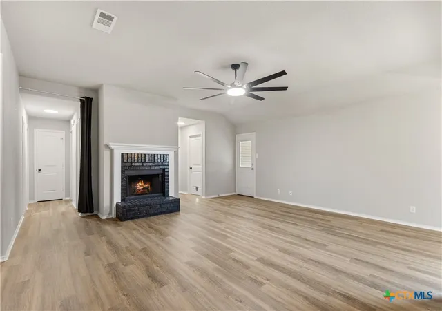 Photo 1 of Single family home for sale at 211 Mccullough Loop, Temple, TX 76502 | MLS# 625870 | Listing updated on 2026-10-07
