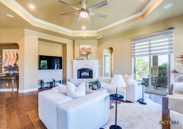 Photo 3 of Single family home for sale at 260 Long Crk Blvd, New Braunfels, TX 78130 | MLS# 627212 | Listing updated on 2026-10-07