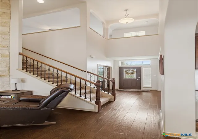 Photo 3 of Single family home for sale at 107 Brushy Crk, Victoria, TX 77904 | MLS# 627229 | Listing updated on 2026-10-08