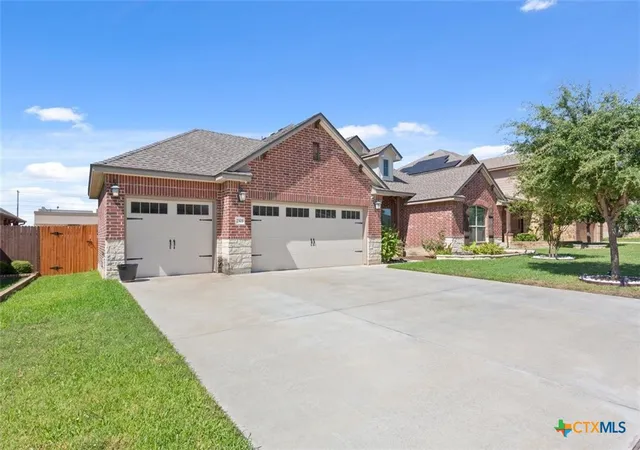Photo 2 of Single family home for sale at 2305 Grosseto Ct, Harker Heights, TX 76548 | MLS# 627224 | Listing updated on 2026-10-07