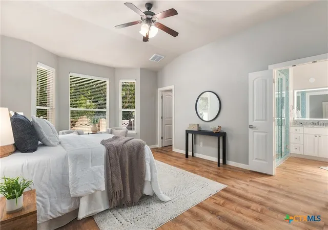 Photo 3 of Single family home for sale at 1618 Westmeadow Trl, Round Rock, TX 78665 | MLS# 626732 | Listing updated on 2026-10-07