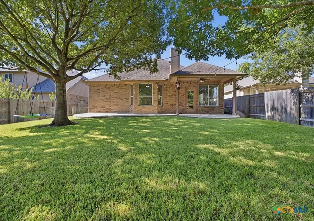 Photo 4 of Single family home for sale at 1618 Westmeadow Trl, Round Rock, TX 78665 | MLS# 626732 | Listing updated on 2026-10-07