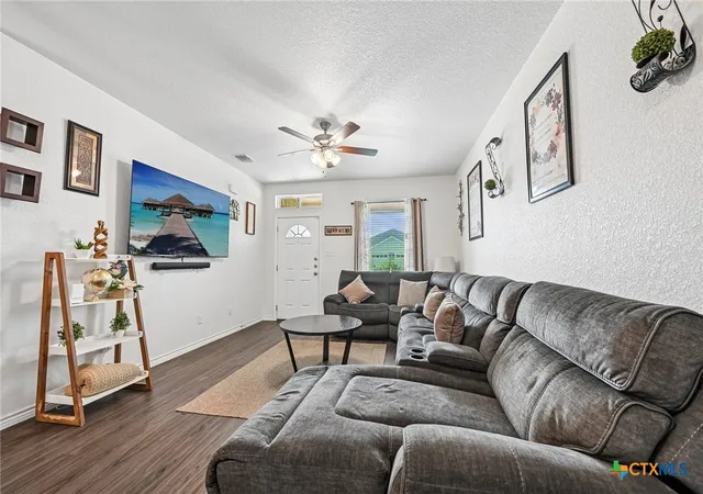 Photo 3 of Townhouse for sale at 5007 Rose Garden Loop, Killeen, TX 76542 | MLS# 627237 | Listing updated on 2026-10-07
