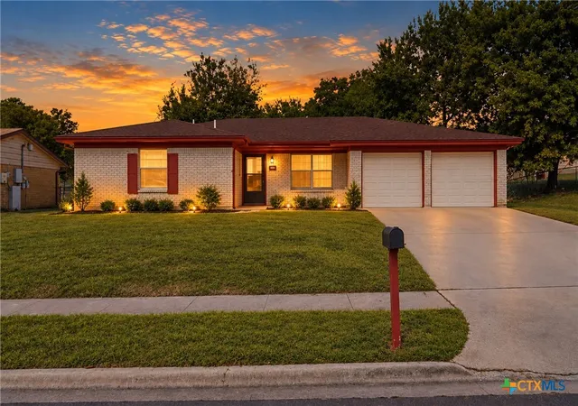 Photo 1 of Single family home for sale at 1004 S 29th Street, Copperas Cove, TX 76522 | MLS# 627203 | Listing updated on 2026-10-07