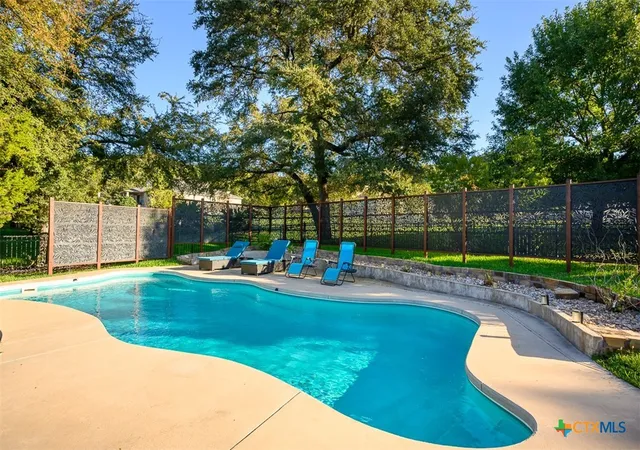 Photo 2 of Single family home for sale at 2030 Sandy Point Rd, Harker Heights, TX 76548 | MLS# 627012 | Listing updated on 2026-10-07