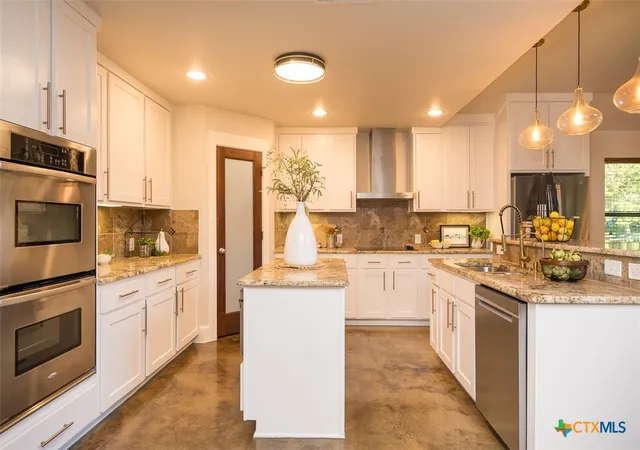Photo 3 of Single family home for sale at 2030 Sandy Point Rd, Harker Heights, TX 76548 | MLS# 627012 | Listing updated on 2026-10-07
