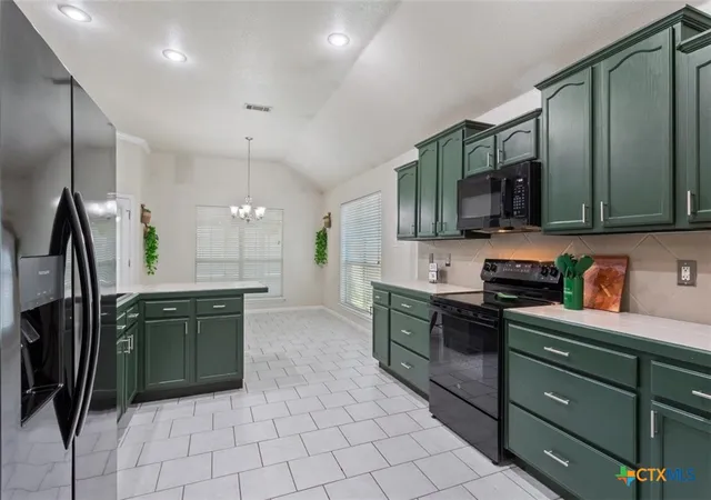 Photo 3 of Single family home for sale at 2001 Stonehenge Dr, Harker Heights, TX 76548 | MLS# 627246 | Listing updated on 2026-10-08