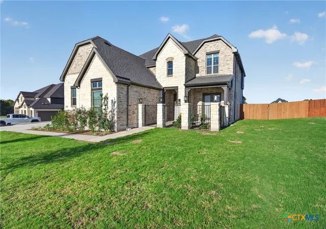 Photo 3 of Single family home for sale at 6910 Ben Houston Ct, Temple, TX 76502 | MLS# 627274 | Listing updated on 2026-10-08