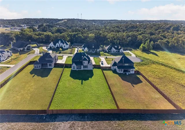 Photo 3 of Single family home for sale at 6910 Ben Houston Ct, Temple, TX 76502 | MLS# 627274 | Listing updated on 2026-10-08