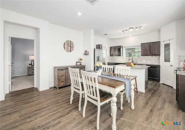 Photo 4 of Condo for sale at 735 Cir Way, Jarrell, TX 76537 | MLS# 627288 | Listing updated on 2026-10-08