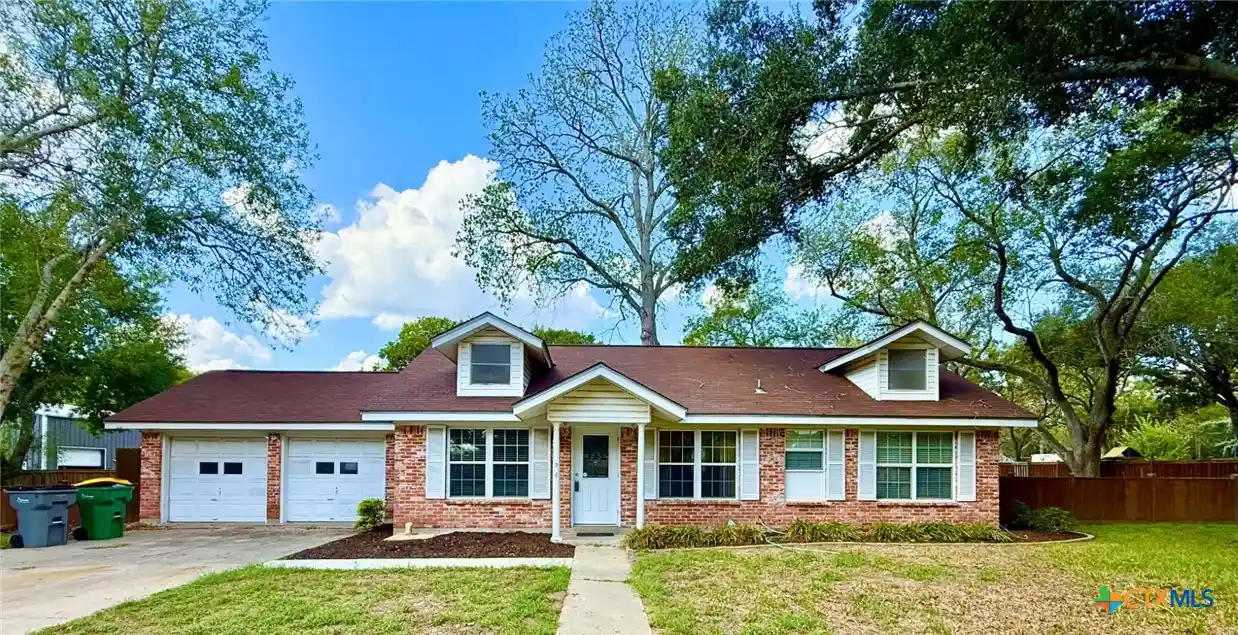 Photo 1 of Single family home for sale at 306 Angus St, Victoria, TX 77904 | MLS# 627087 | Listing updated on 2026-10-09