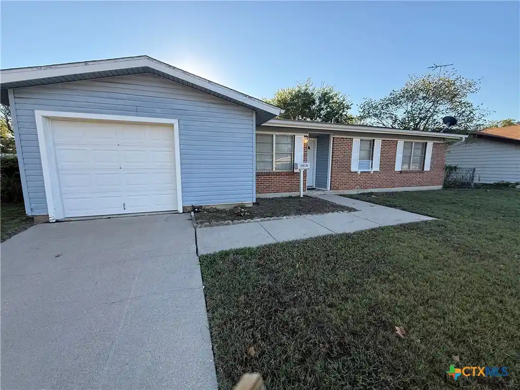 Photo 1 of Single family home for sale at 1210 Alta Vista Dr, Killeen, TX 76549 | MLS# 627479 | Listing updated on 2026-10-10
