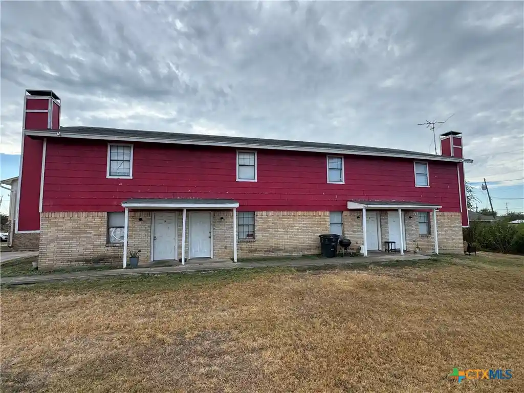 Photo 1 of Multi family home for sale at 1105 Eastside Dr, Killeen, TX 76543 | MLS# 626743 | Listing updated on 2026-10-11