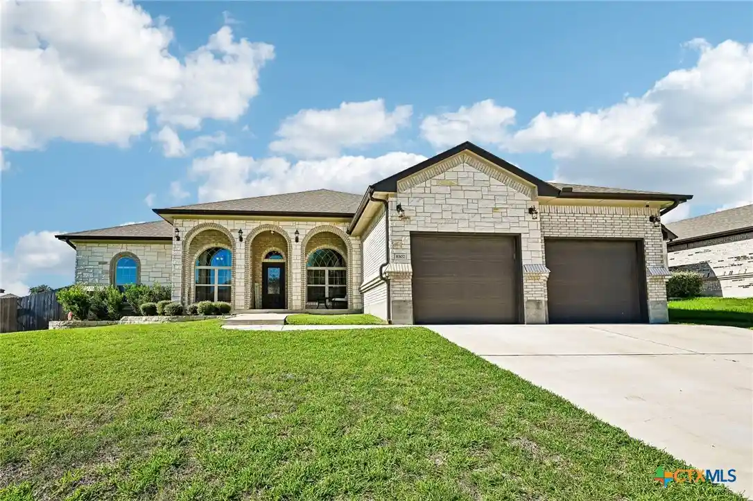 Photo 1 of Single family home for sale at 8302 Ginny Ln, Killeen, TX 76542 | MLS# 627193 | Listing updated on 2026-10-12