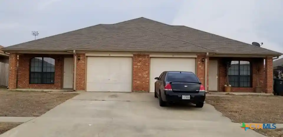 Townhouse for sale at 3702 Dustin Ct, Killeen, TX 76549 | MLS# 627528
