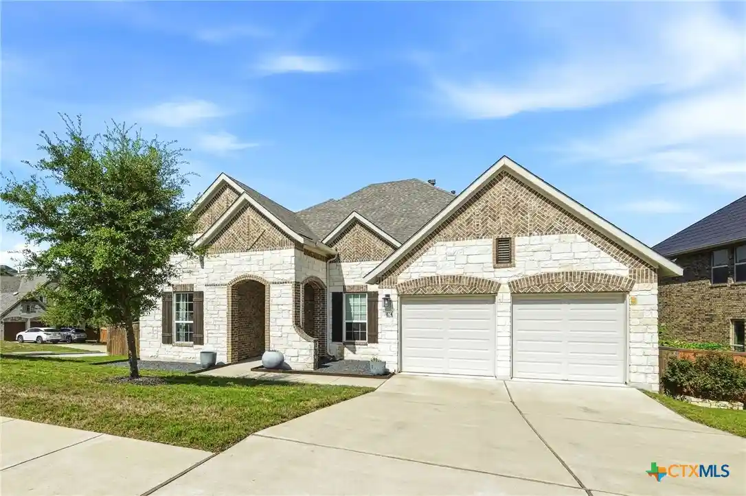 Photo 1 of Single family home for sale at 7024 Halesboro Dr, Austin, TX 78736 | MLS# 627576 | Listing updated on 2026-10-29