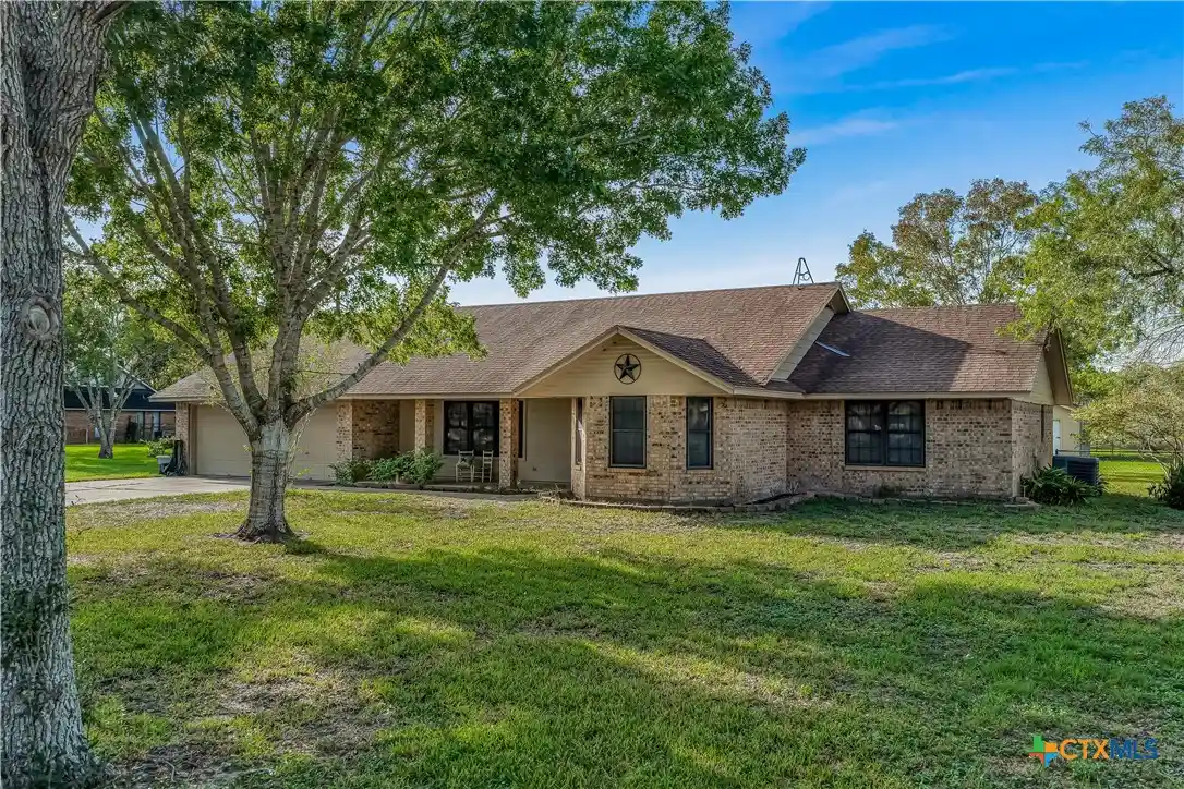 Photo 1 of Single family home for sale at 540 Crawford Dr, Victoria, TX 77904 | MLS# 627285 | Listing updated on 2026-10-14