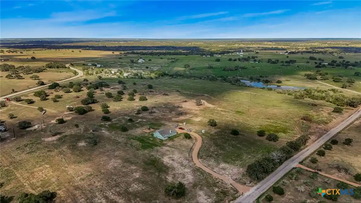 Photo 1 of Single family home for sale at 306 Cr 430 Rd, Hallettsville, TX 77964 | MLS# 627513 | Listing updated on 2026-10-16