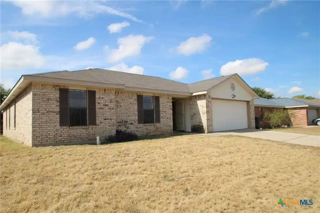 Photo 1 of Single family home for sale at 4604 Fieldcrest Dr, Killeen, TX 76549 | MLS# 627945 | Listing updated on 2026-10-17