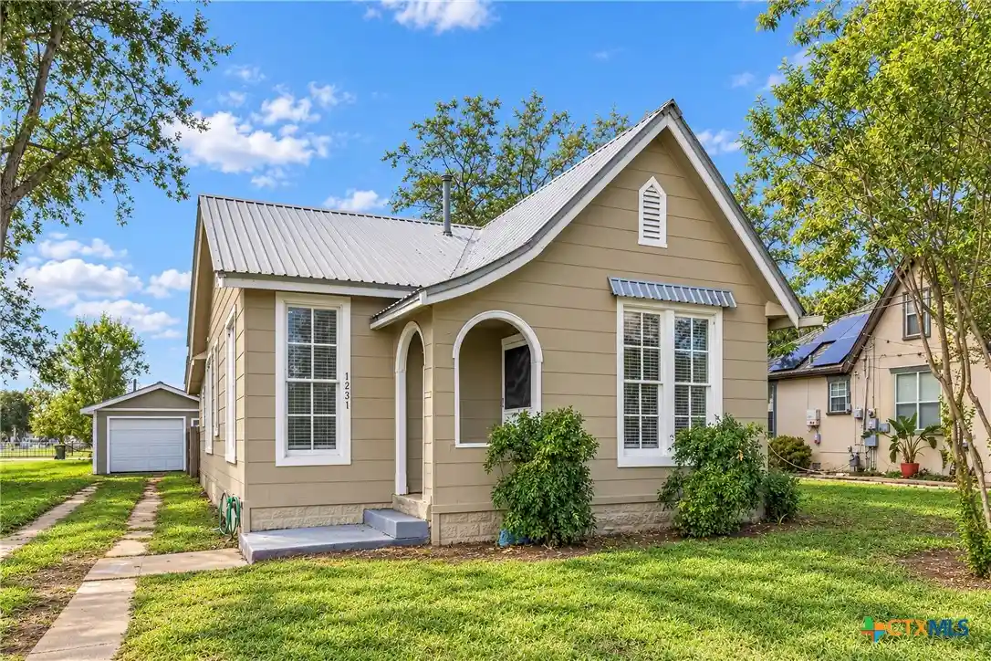 Single family home for sale at 1231 N Saint Joseph St, Gonzales, TX 78629 | MLS# 627825