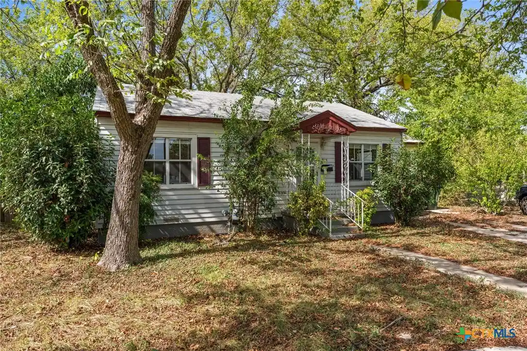 Photo 1 of Sale Pending at 918 Alamo Ct, Temple, TX 76501 | MLS# 628209 | Listing updated on 2026-10-29