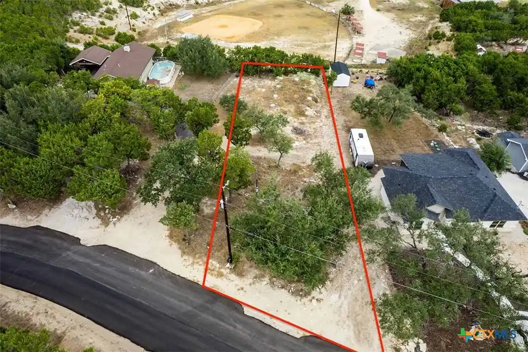 Photo 1 of Land for sale at 807 Scenic Hills Dr, Canyon Lake, TX 78133 | MLS# 627400 | Listing updated on 2026-10-25
