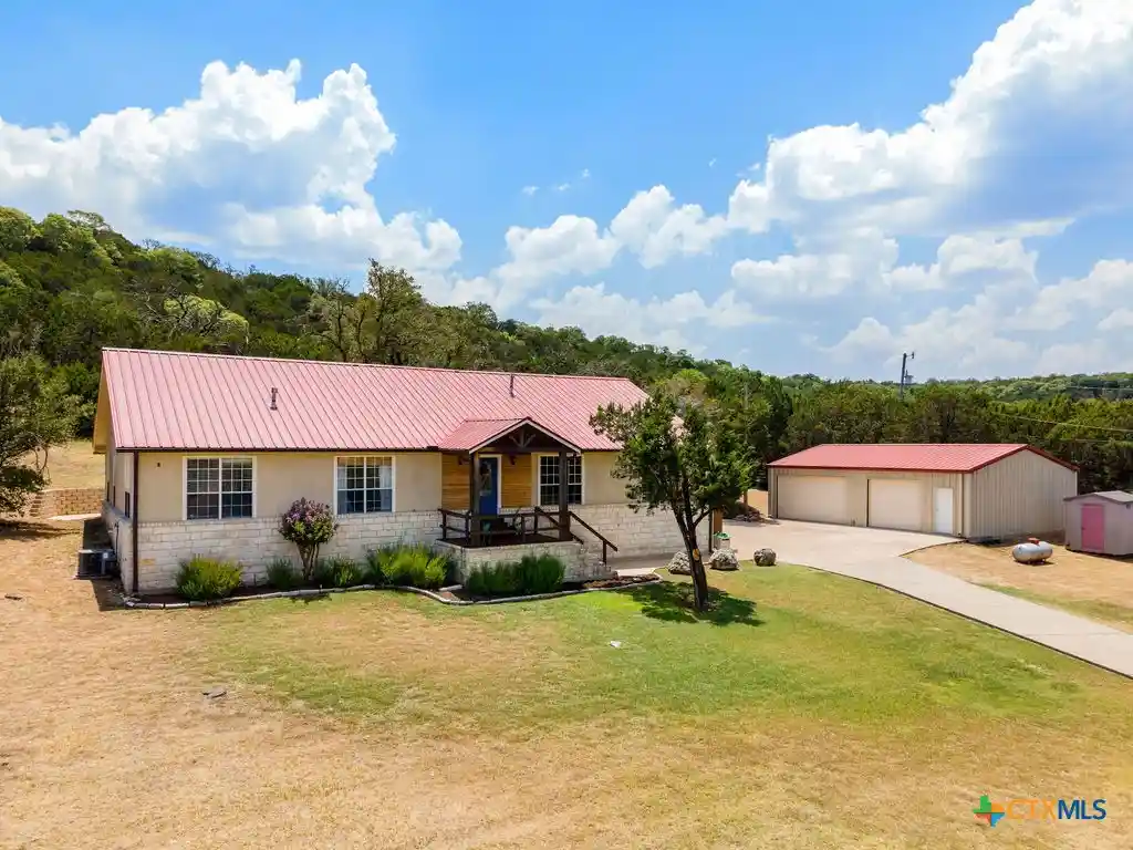Single family home for sale at 4299 Flt Rock Cvs, Belton, TX 76513 | MLS# 628586