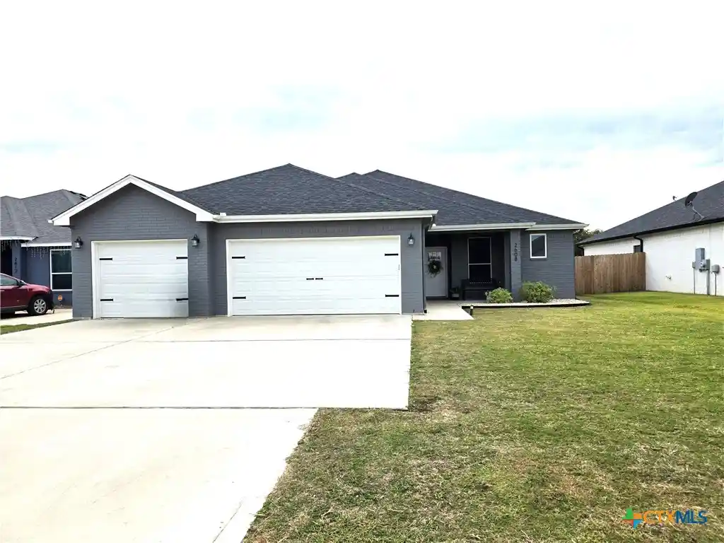 Single family home for sale at 2608 Belle Hubbard Trl, Belton, TX 76513 | MLS# 628675