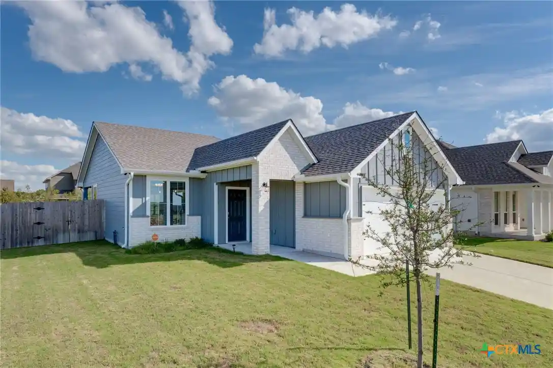Single family home for sale at 709 Nancy Olivia Cir, Killeen, TX 76542 | MLS# 628622