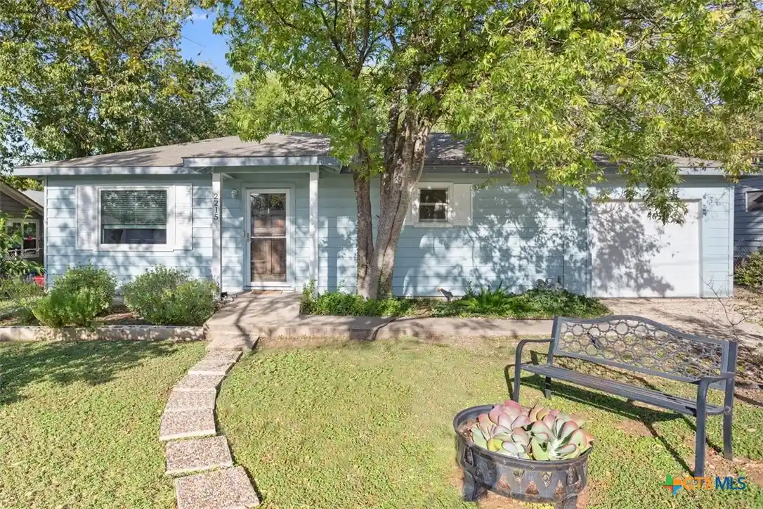 Single family home for sale at 2215 S Wall St, Belton, TX 76513 | MLS# 628857