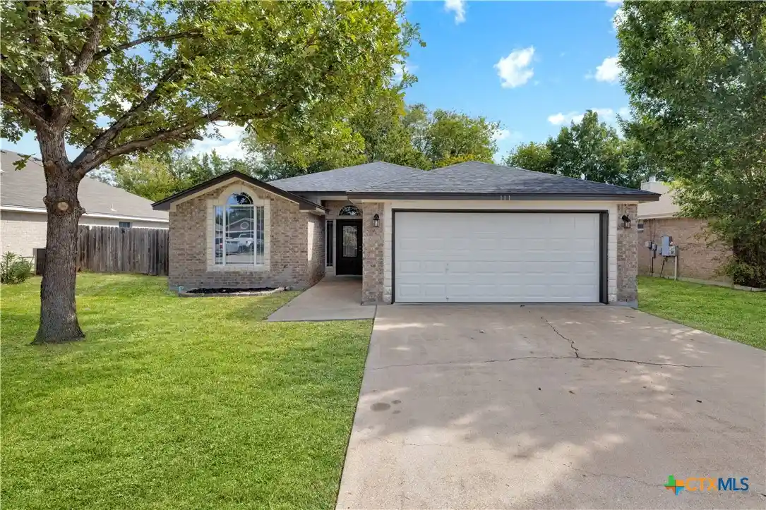 Single family home for sale at 111 Burnham Dr, Temple, TX 76502 | MLS# 628440