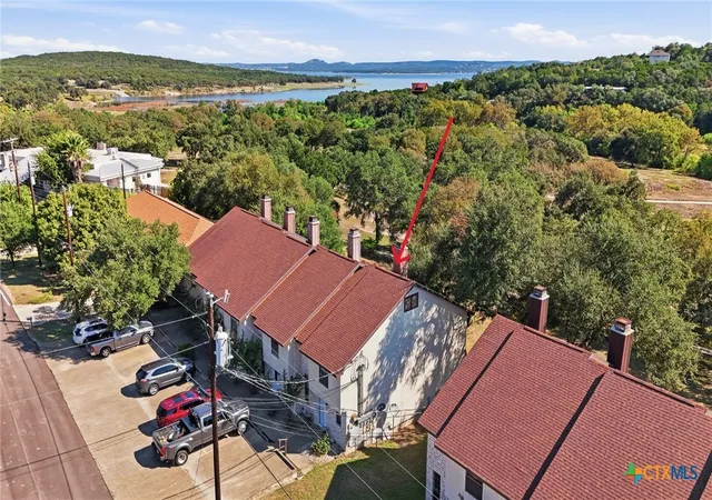 Condo for sale at 421 Watts Ln #B5, Canyon Lake, TX 78133 | MLS# 627557