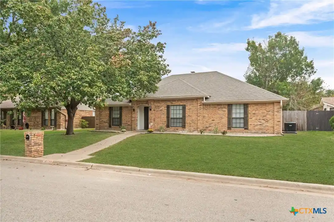 Photo 1 of Single family home for sale at 4417 Stagecoach Trl, Temple, TX 76502 | MLS# 628786 | Listing updated on 2026-10-29