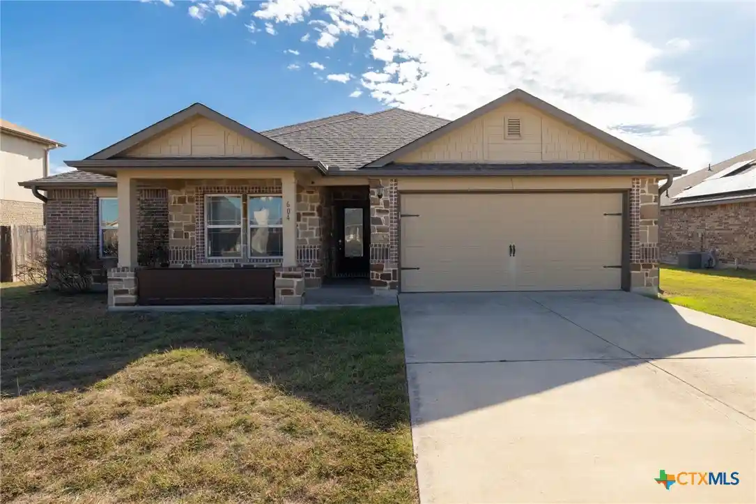 Photo 1 of Single family home for sale at 604 W Vega Ln, Killeen, TX 76542 | MLS# 628691 | Listing updated on 2026-10-29