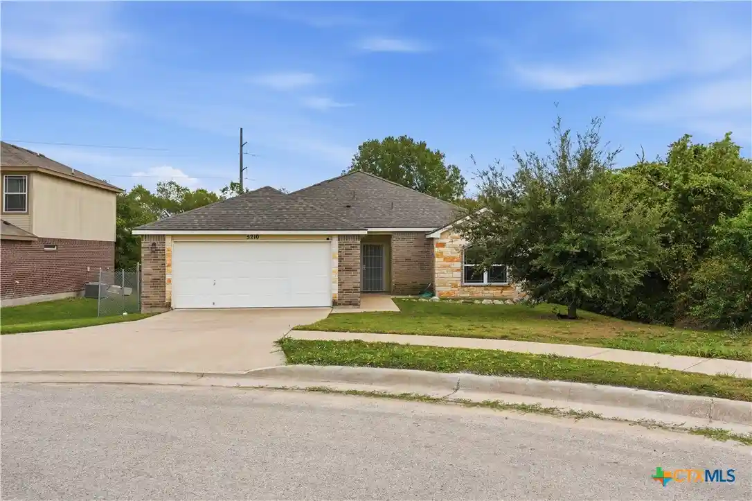Photo 1 of Single family home for sale at 5210 Imperial Eagle Dr, Killeen, TX 76549 | MLS# 628809 | Listing updated on 2026-10-30