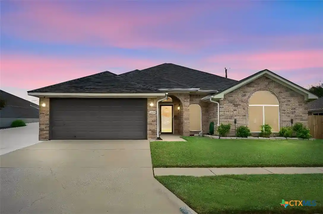 Single family home for sale at 4304 Boots Dr, Killeen, TX 76549 | MLS# 629032
