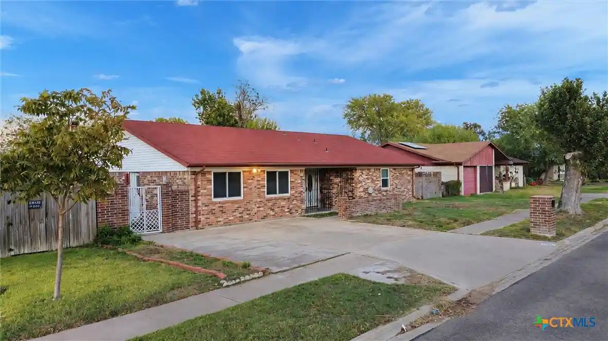 Single family home for sale at 1505 Mccreary Ave, Killeen, TX 76549 | MLS# 629043