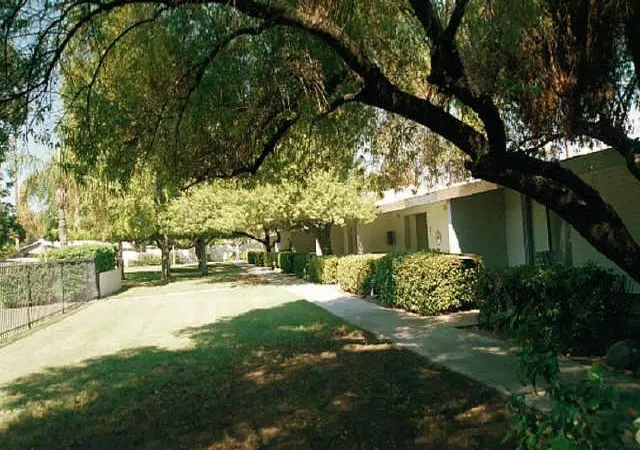 Apartment at 3505 E Campbell Ave #201, Phoenix, AZ 85018 | MLS# 1872069 | | Sold on 2002-10-31