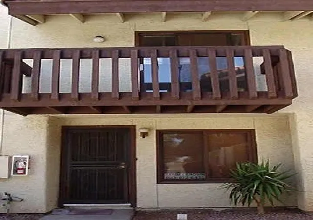 Listing Photo 1 - Condo for sale in building located at 2815 N 52Nd St, Phoenix, AZ 85008 - Unit #14