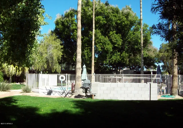 Townhouse at 1101 E Bethany Home Rd #20, Phoenix, AZ 85014 | MLS# 4920852 | | Sold on 2013-11-01
