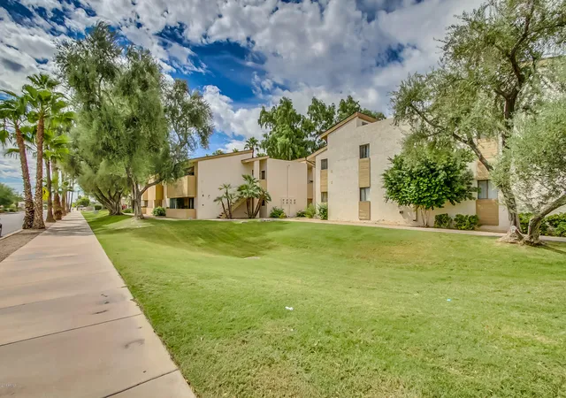Apartment at 6480 N 82Nd St #2215, Scottsdale, AZ 85250 | MLS# 5507527 | | Sold on 2017-02-03