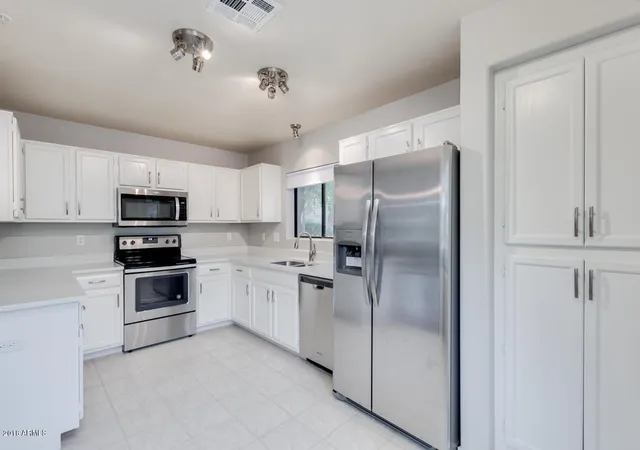 Apartment at 15050 N Thompson Peak Pkwy #1073, Scottsdale, AZ 85260 | MLS# 5830047 | | Sold on 2019-02-27
