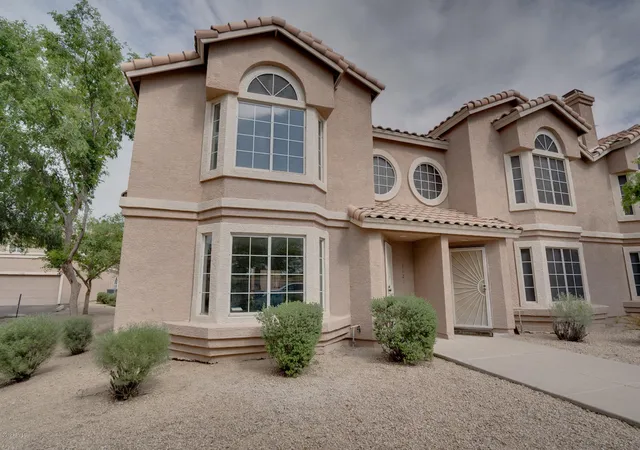 Townhouse at 2875 W Highland St #1121, Chandler, AZ 85224 | MLS# 5906673 | | Sold on 2019-05-08