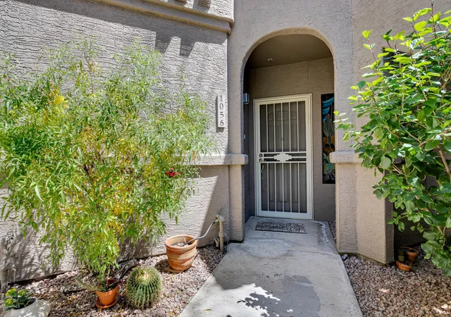 Apartment at 15050 N Thompson Peak Pkwy #1056, Scottsdale, AZ 85260 | MLS# 6064067 | | Sold on 2020-06-02