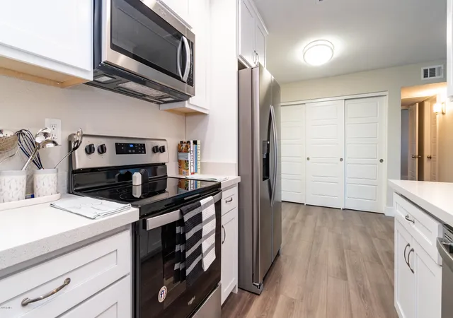 Apartment at 6480 N 82Nd St #1127, Scottsdale, AZ 85250 | MLS# 6082615 | | Sold on 2020-06-25