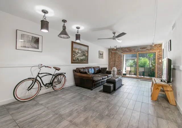 Apartment at 7436 E Chaparral Rd #126 B, Scottsdale, AZ 85250 | MLS# 6086797 | | Sold on 2020-07-02