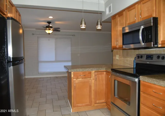 Apartment at 6804 E 2Nd St #17, Scottsdale, AZ 85251 | MLS# 6202949 | | Sold on 2021-03-17