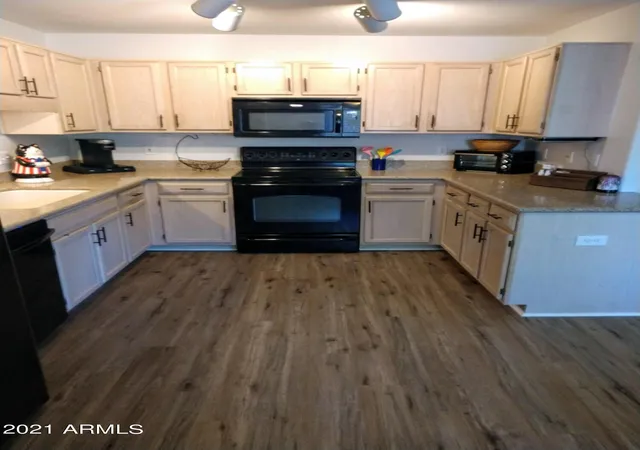 Apartment at 15050 N Thompson Peak Pkwy #2018, Scottsdale, AZ 85260 | MLS# 6292449 | | Sold on 2021-10-22